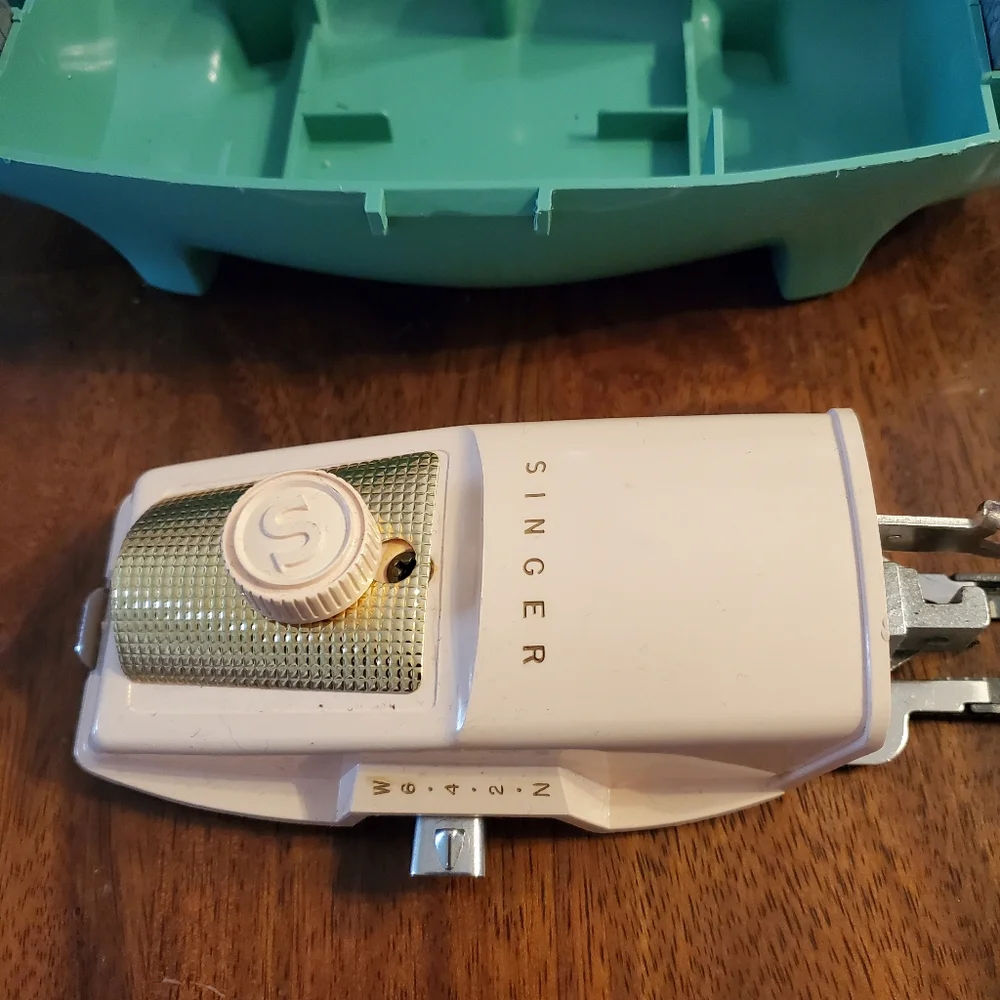 Singer vintage mcm